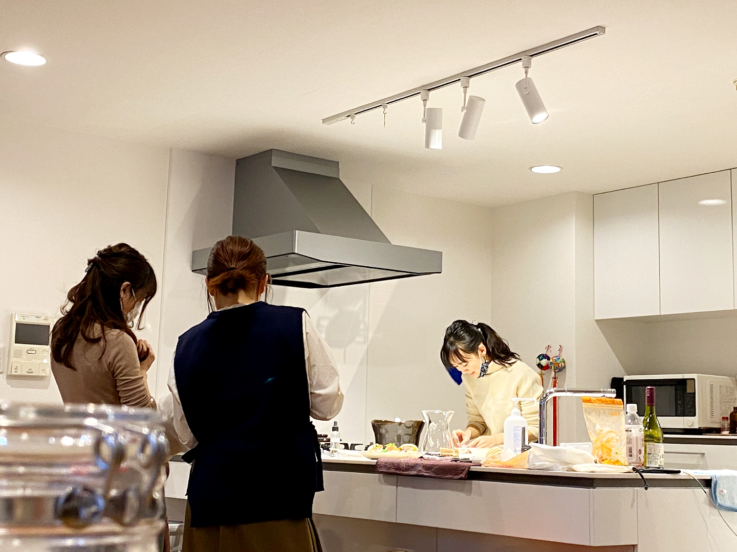 手作りや素材にこだわる「丁寧な暮らし」に疲れる人々 マネーポストWEB